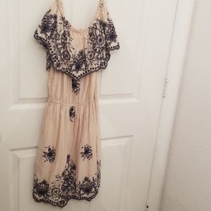 Strapless/off shoulder dress